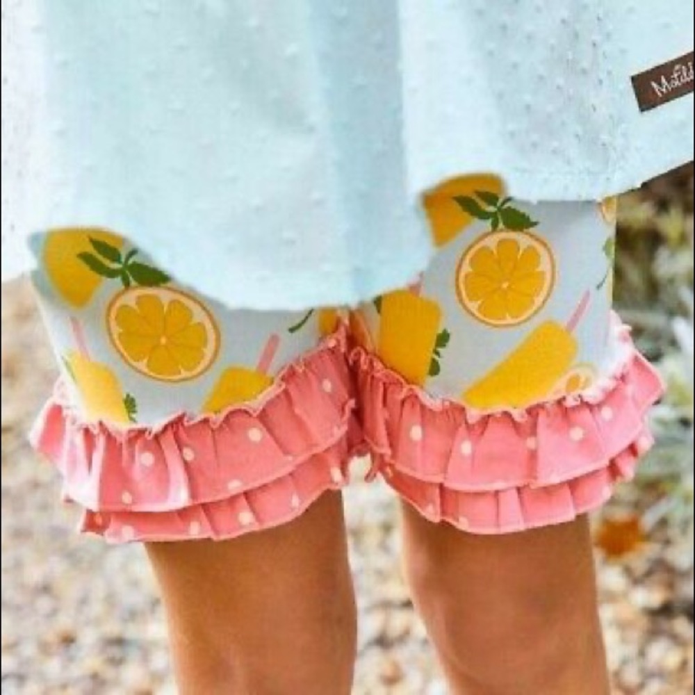 NWT Size 8,10 Orange You Glad Shortie